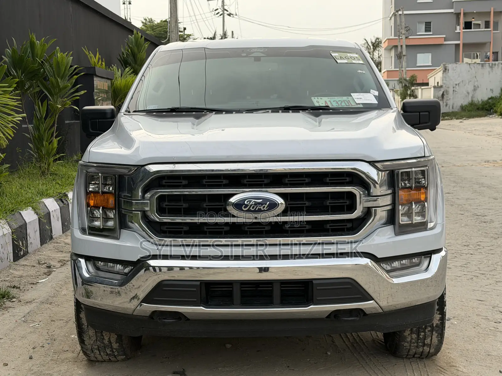 Ford F-150 2022 White