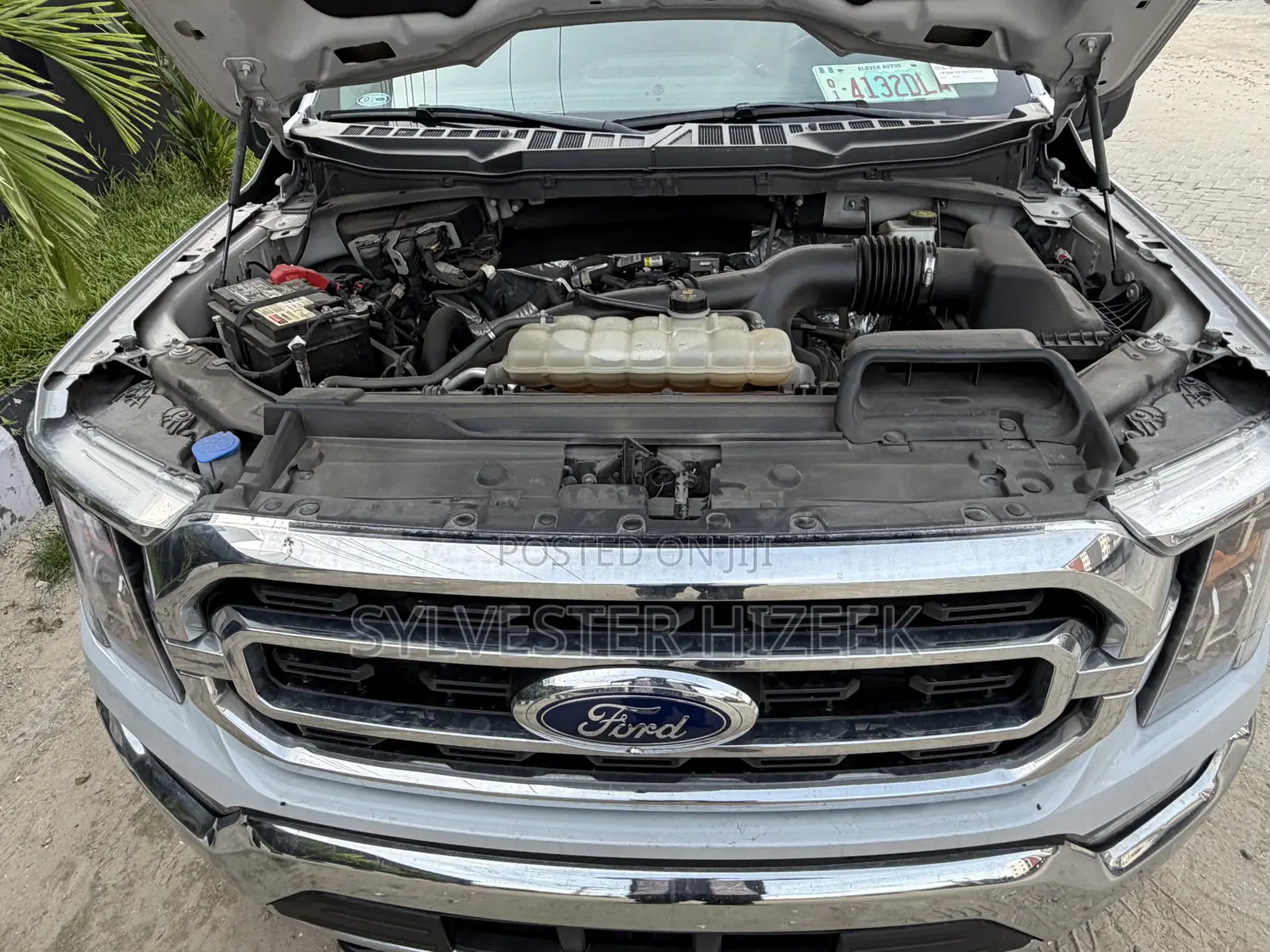 Ford F-150 2022 White