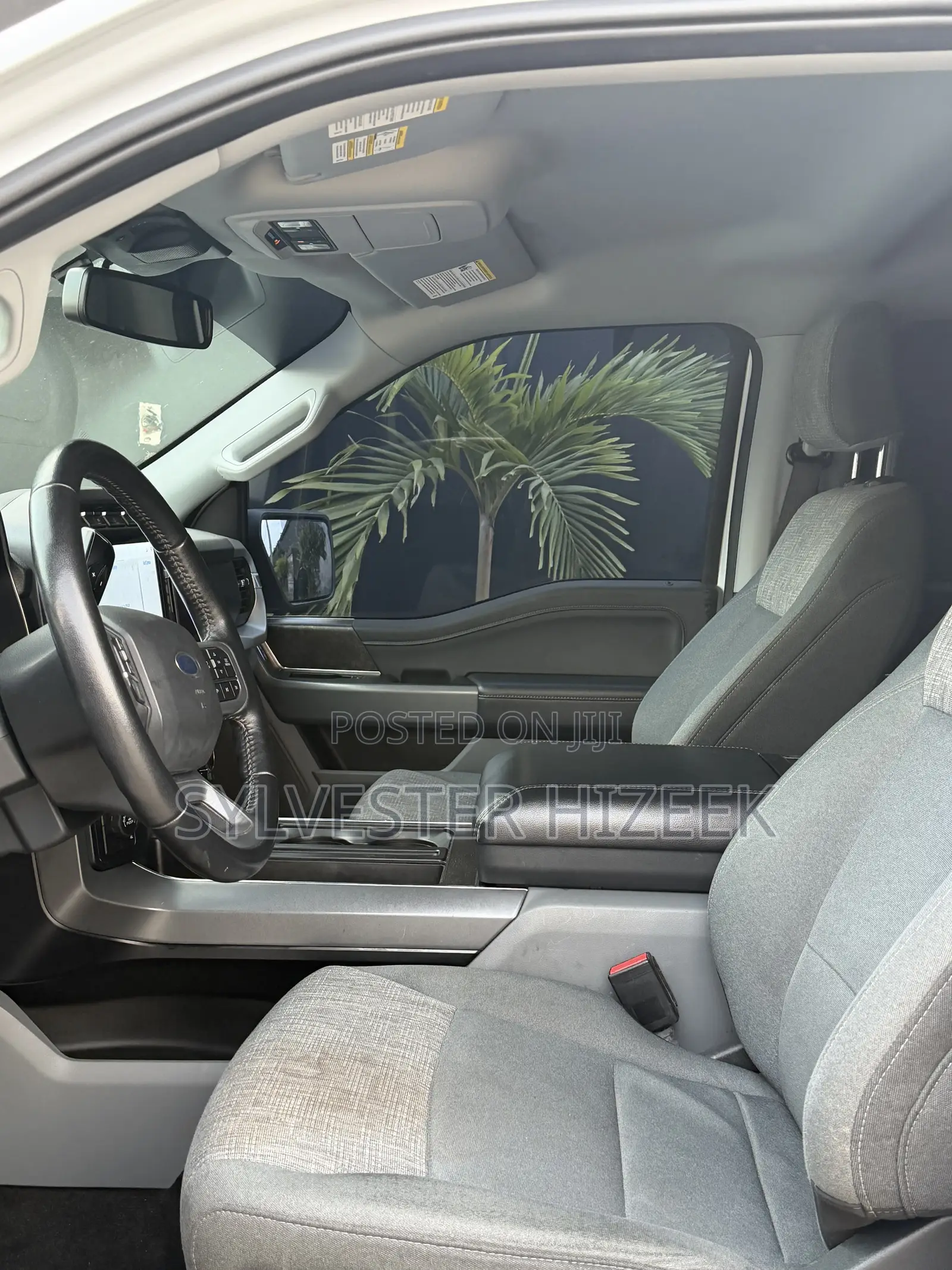 Ford F-150 2022 White