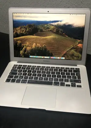 Laptop Apple MacBook Air 2017 8GB Intel Core i7 SSD 128GB