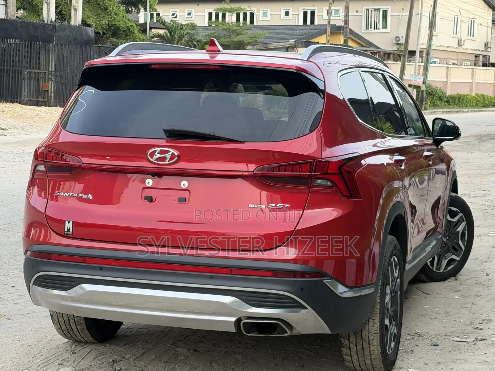 Hyundai Santa Fe 2022 Red