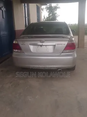 Toyota Alphard 2002 Silver