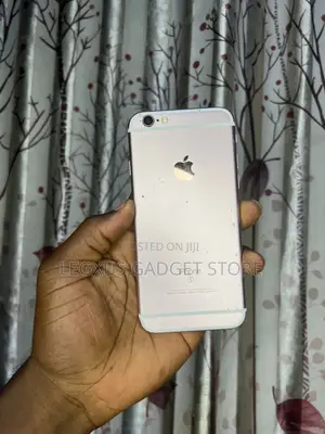 Apple iPhone 6s 64 GB