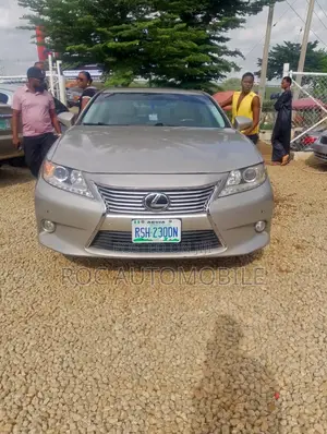 Lexus ES 2013 Gray