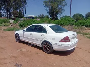 Mercedes-Benz C240 2005 White