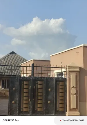 1bdrm Apartment in Ikorodu Garage for rent
