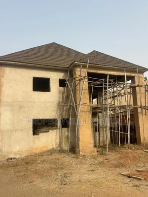 2bdrm Block of Flats in Sabon Lugbe for sale