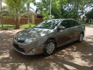 Toyota Camry 2013 Gray