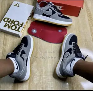 Grey_mixed Af