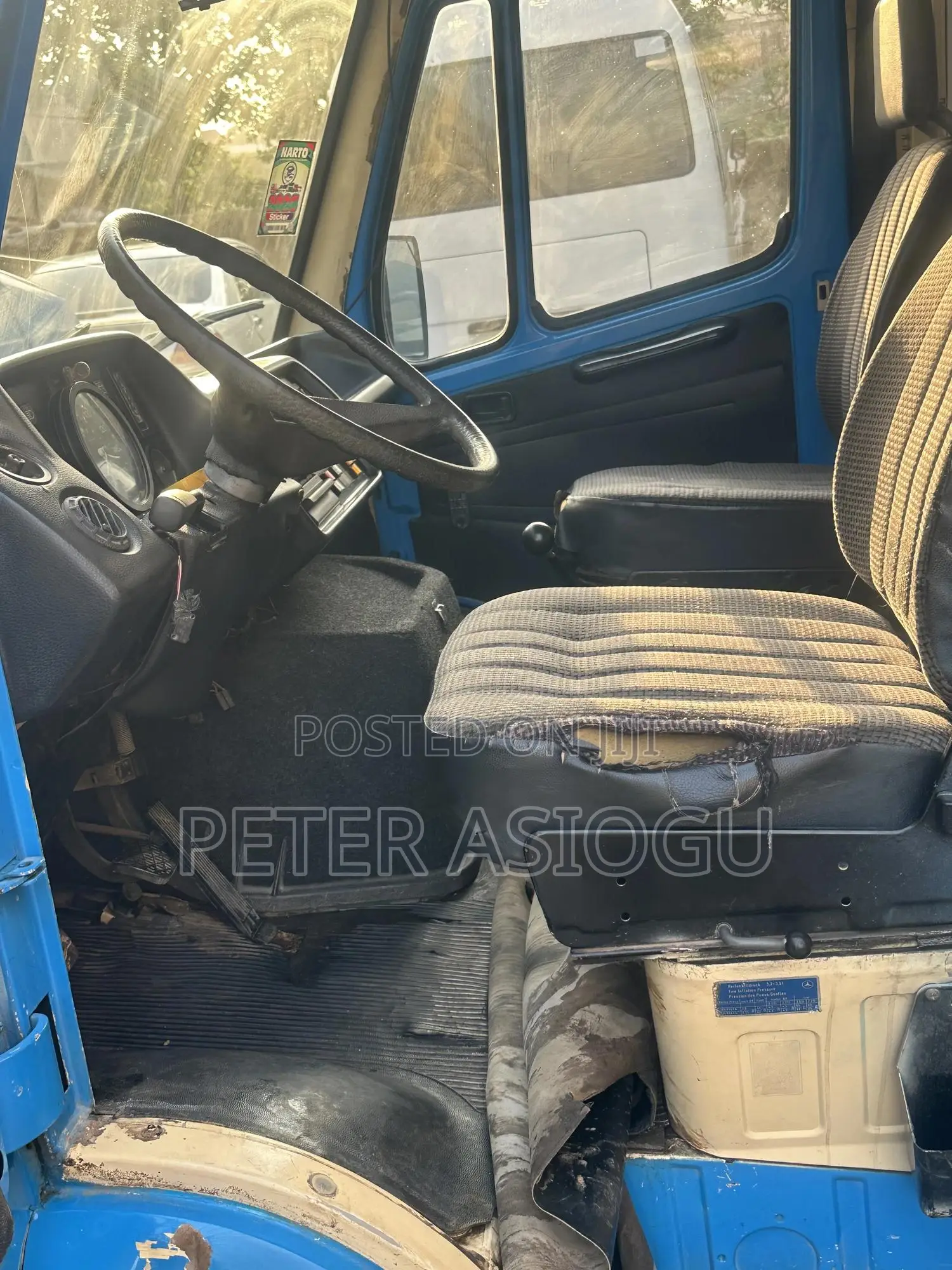Mercedes-Benz T1/TN 2000 Blue