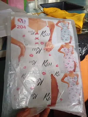 Women Kiss Night Dress