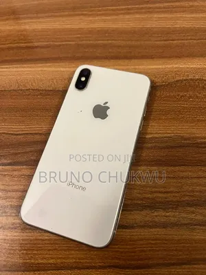 Apple iPhone X 64 GB White