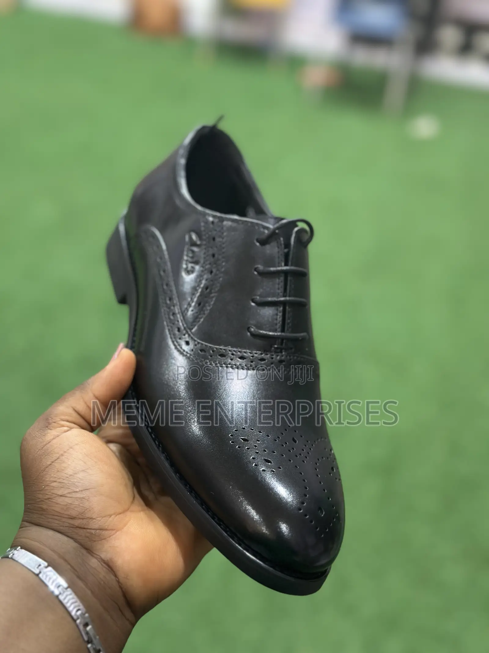 Cooperate _Brogue