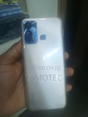 Infinix Hot 12 play 64 GB Gold