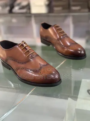 Cooperate Shoe