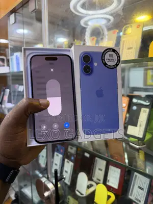 New Apple iPhone 16 128 GB Blue