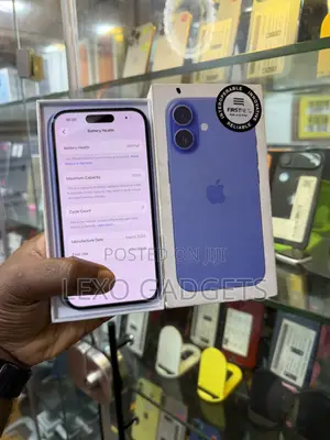 New Apple iPhone 16 128 GB Blue
