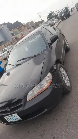 Honda Accord 2000 Black