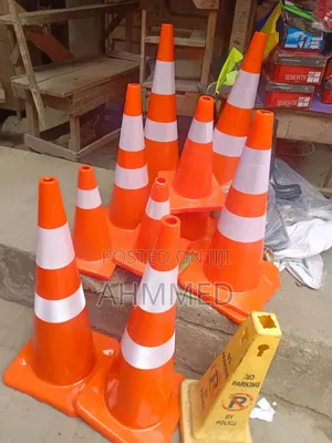 75cm Safety Cone