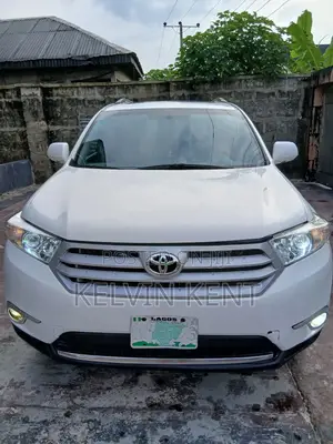 Toyota Highlander 2012 White
