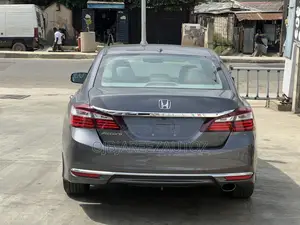 Honda Accord 2016 Gray
