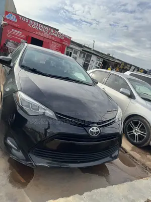 Toyota Corolla 2016 Black