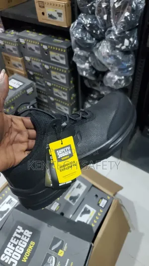 Modulo Le35 Safety Jogger Boot Low Type Tg