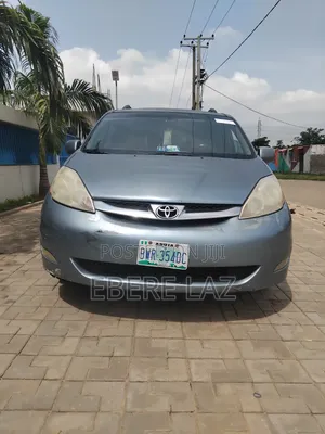 Toyota Sienna XLE Limited 4WD 2007 Blue