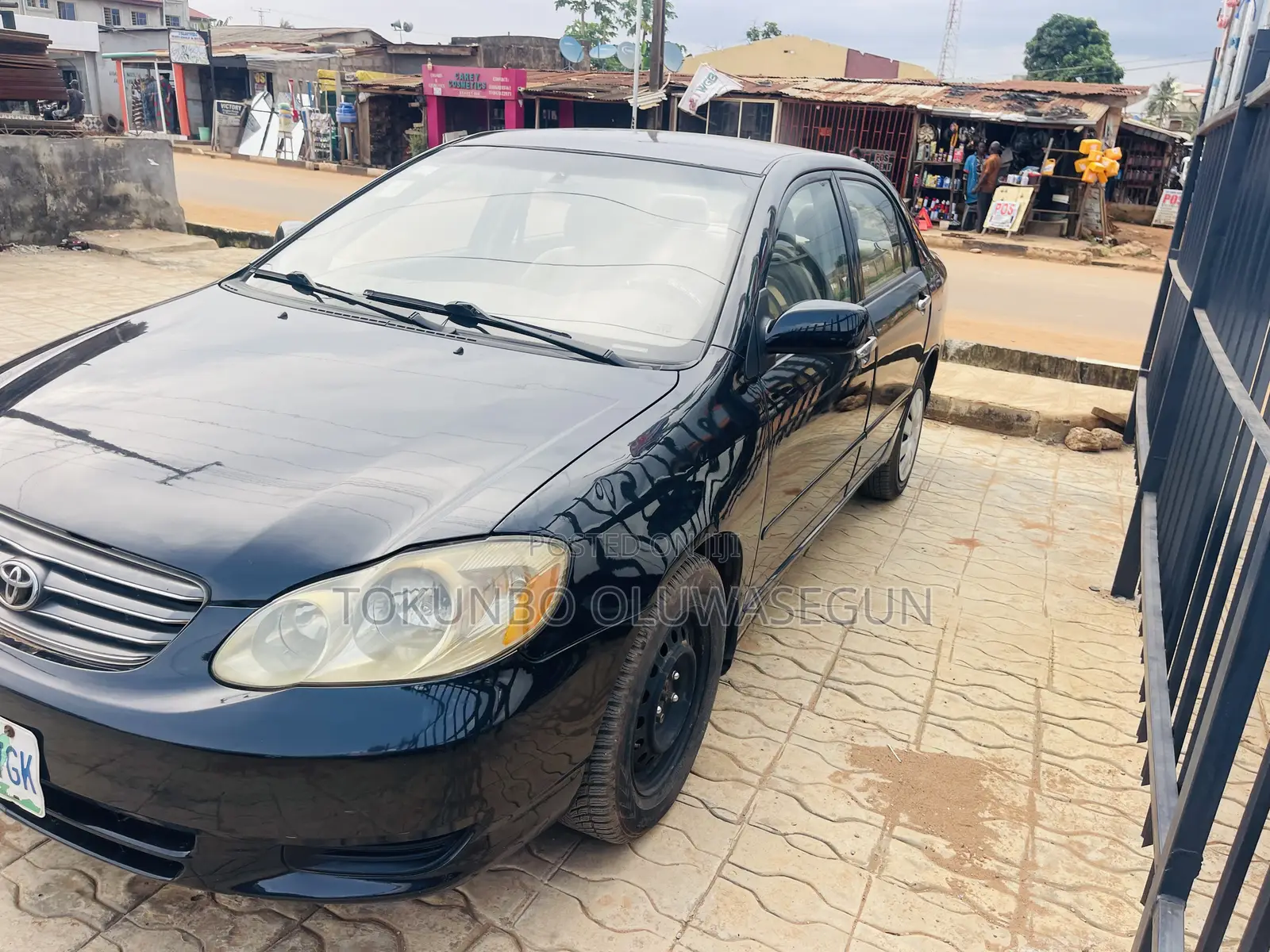 Toyota Corolla 2004 Black