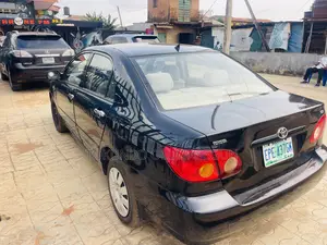 Toyota Corolla 2004 Black