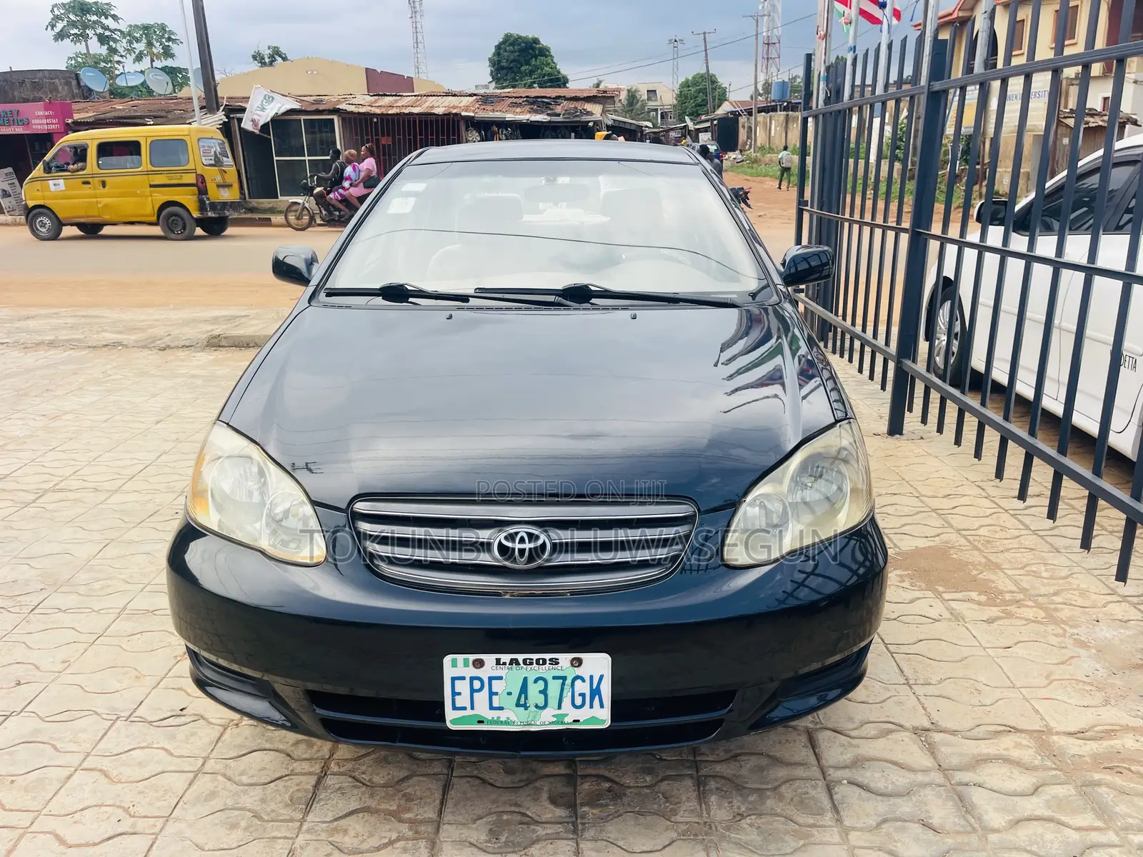 Toyota Corolla 2004 Black