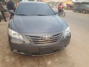 Toyota Camry 2009 Gray