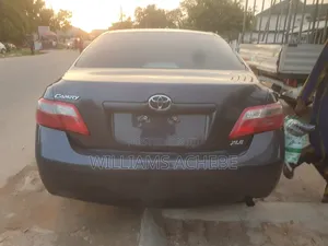 Toyota Camry 2009 Gray