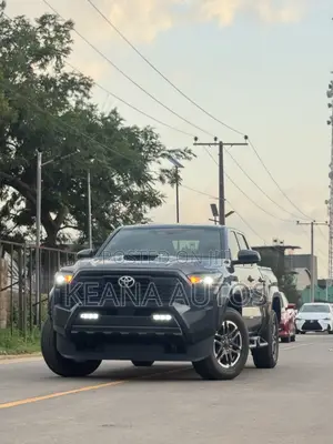 Toyota Tacoma TRD Sport Double Cab 4WD 5.0 ft. SB (Automatic) 2025