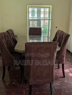 Dinning Table