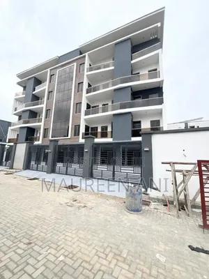4bdrm Apartment in Lekki Phase 1 for sale