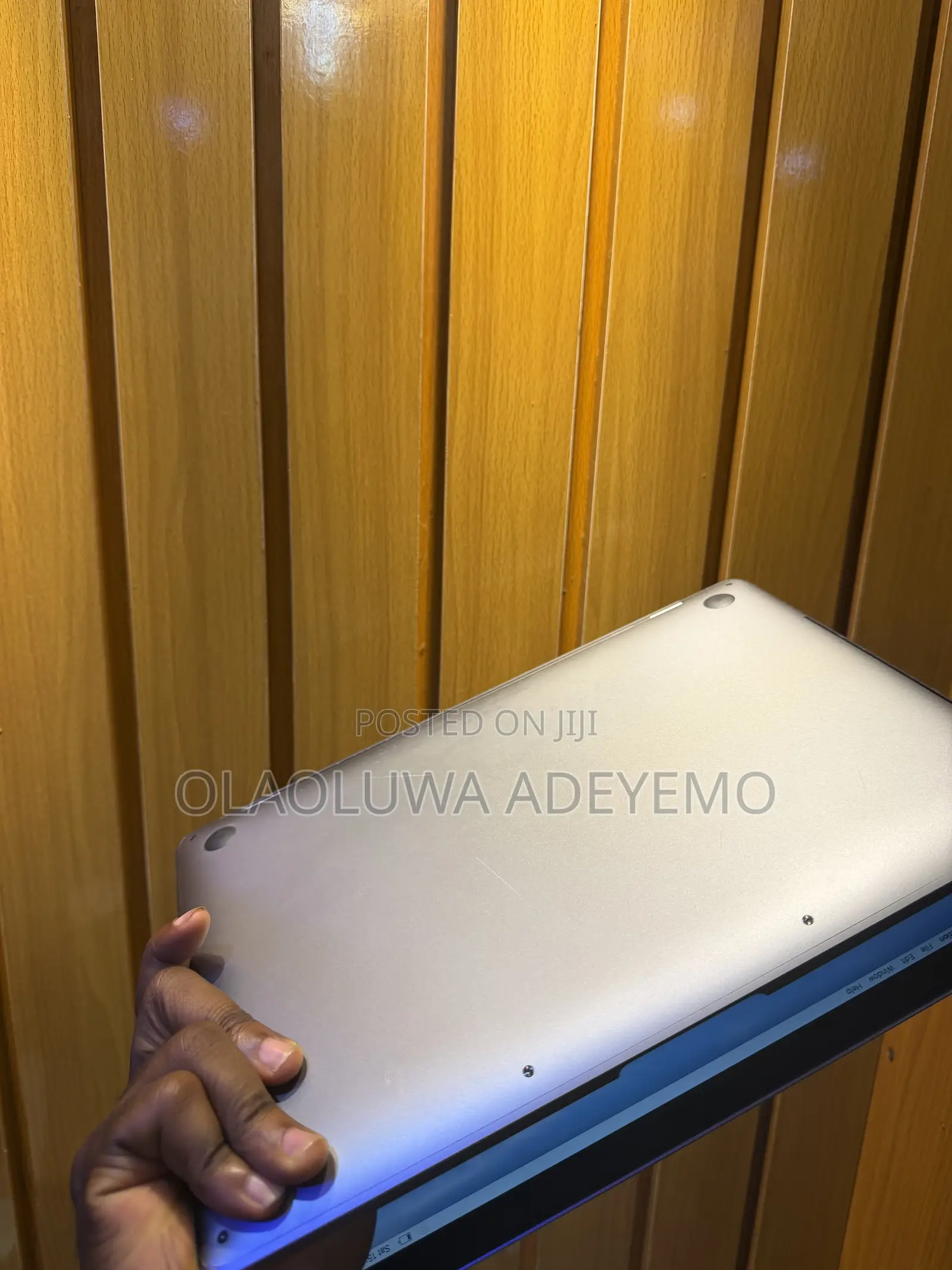 Laptop Apple MacBook Pro 2020 16GB Intel Core i5 SSD 1T