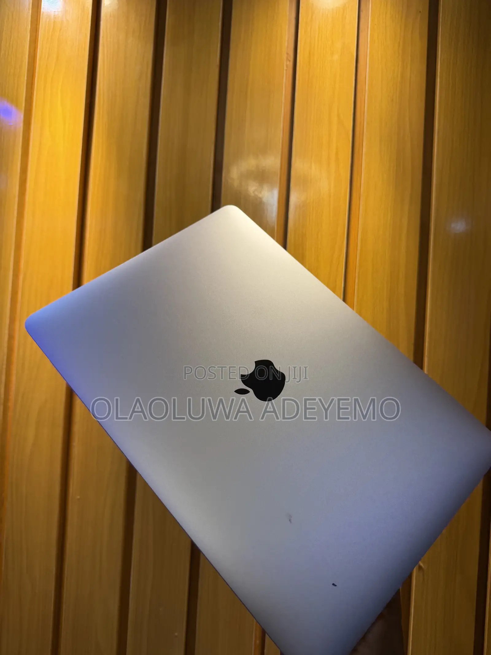 Laptop Apple MacBook Pro 2020 16GB Intel Core i5 SSD 1T