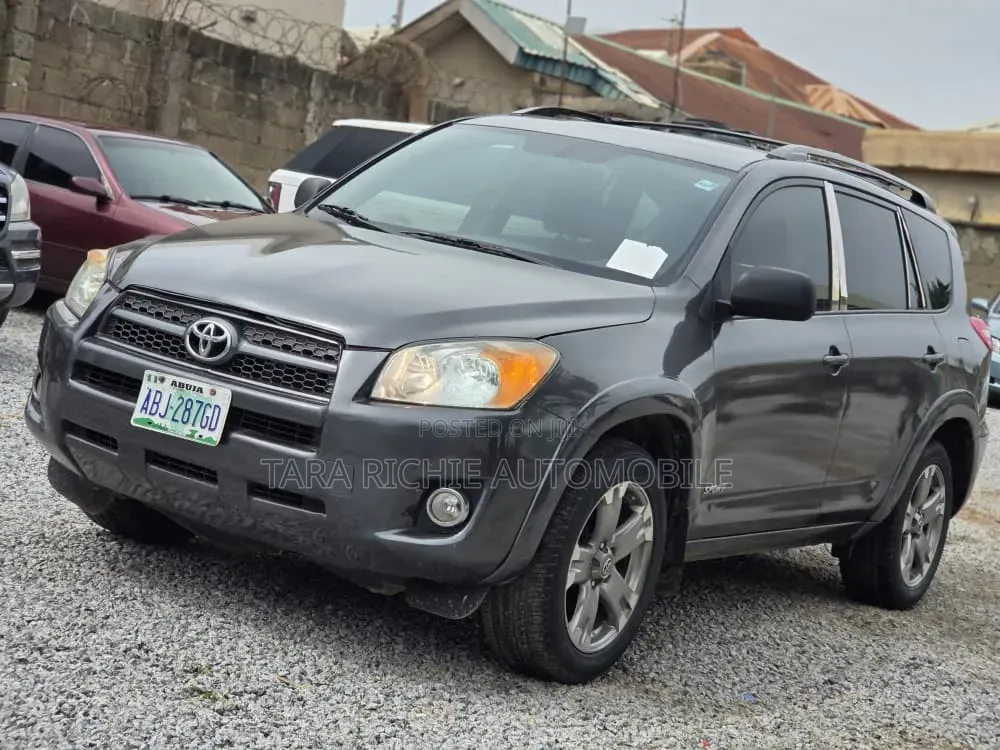 Toyota RAV4 2012 Gray