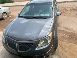 Pontiac Vibe 2006 Gray