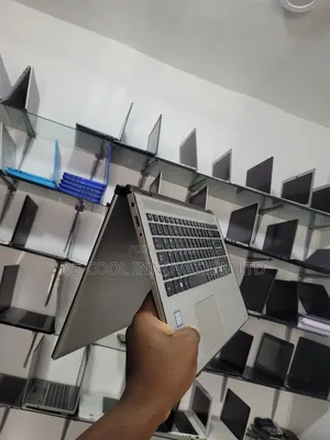 Laptop Toshiba Satellite Pro P300 8GB Intel Core i5 SSD 256GB