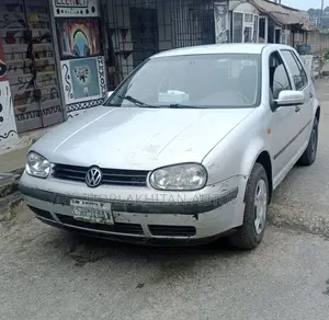 Volkswagen Golf 1.6 2003 Silver
