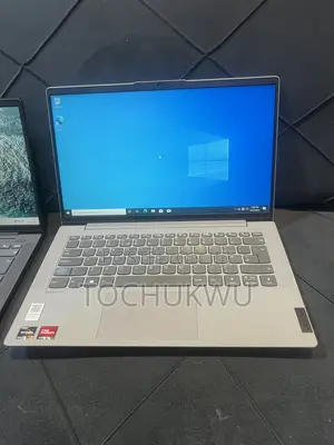 Laptop Lenovo Ideapad V14 IGL 8GB AMD Ryzen 7 SSD 512GB