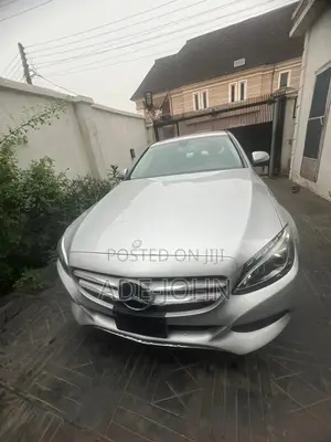 Mercedes-Benz C300 Base 4dr RWD Sedan (2.0L 4cyl 7A) 2015 Silver