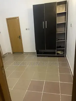 A Room in a Shared Apartment Osapa London
