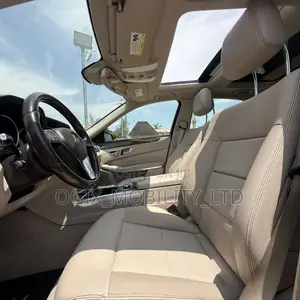 Mercedes-Benz E350 2016 Black