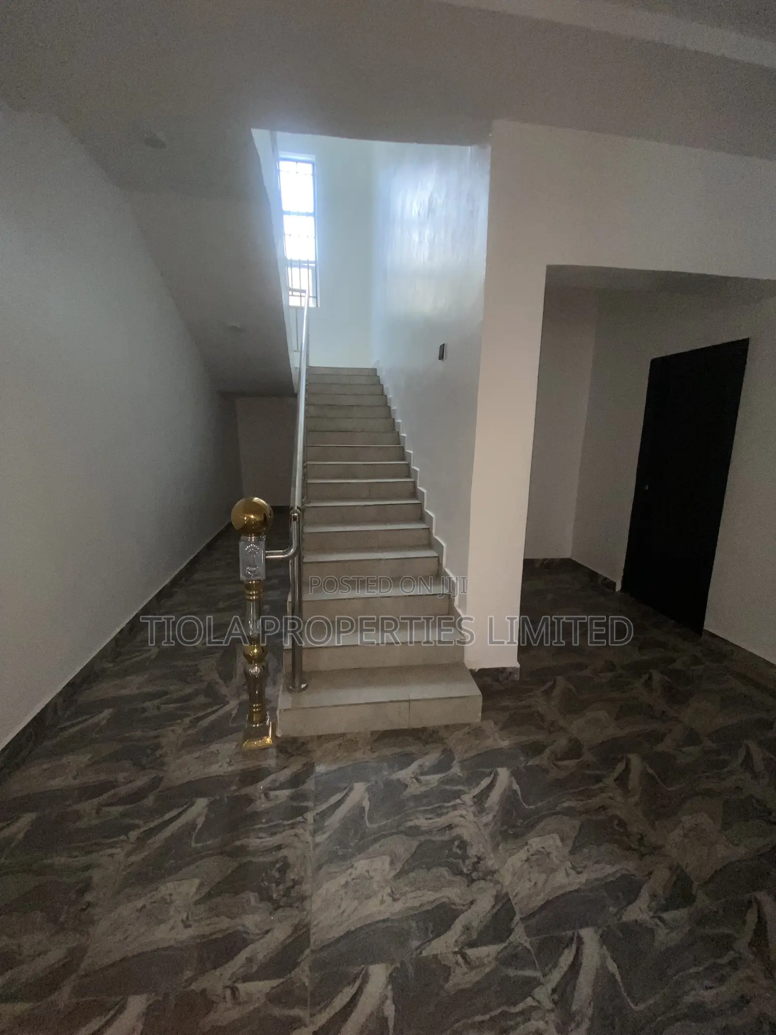 4bdrm Duplex in Oilspring Estate, Sabon Lugbe for rent