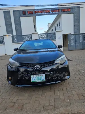 Toyota Corolla 2015 Black