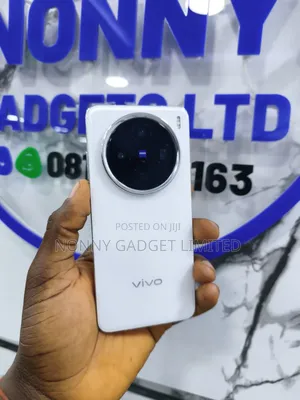 Vivo X200 256 GB White