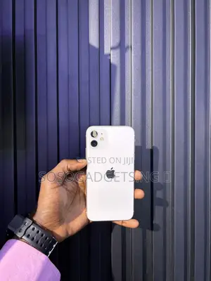 Apple iPhone 11 128 GB White